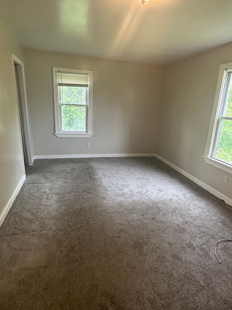 807 E 131st St – photo 2