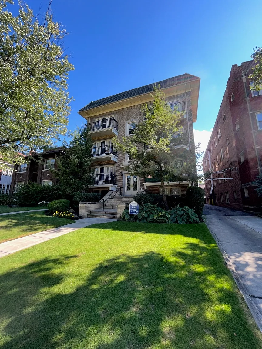 Mapleview Apartments – photo 4