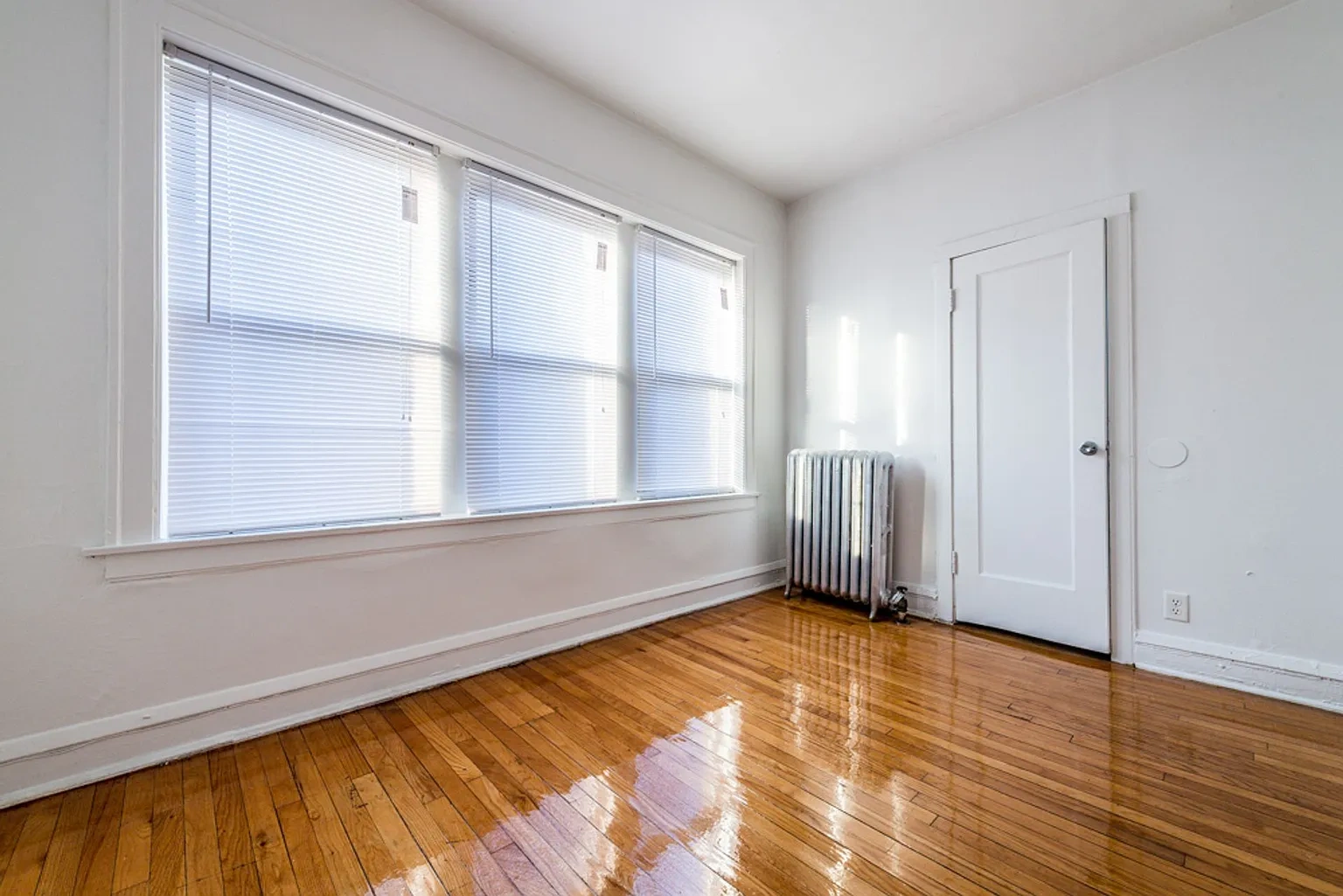 7110 S Ridgeland – photo 3