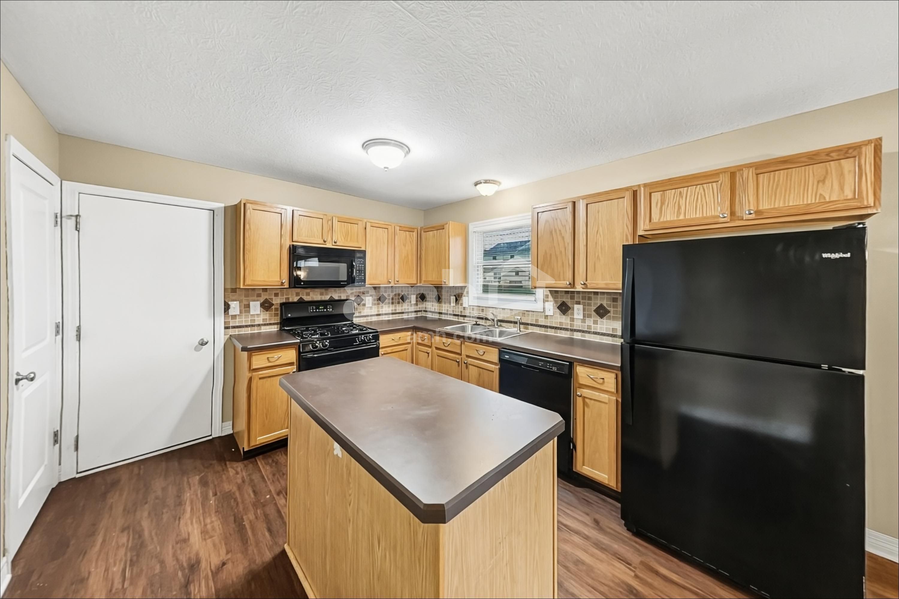 8502 Flowering Cherry Dr – photo 3