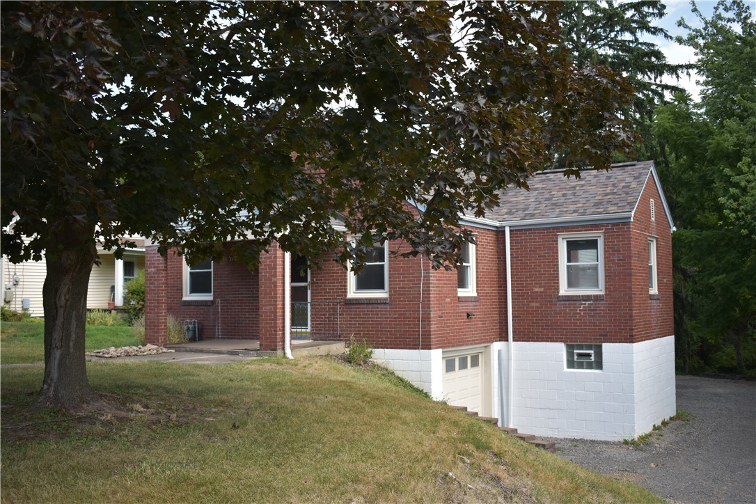 905 Burchfield Rd – photo 3