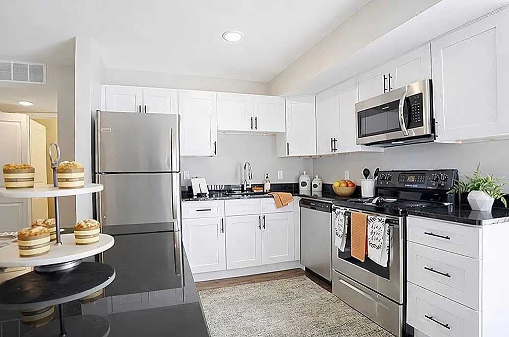 83 West – photo 3
