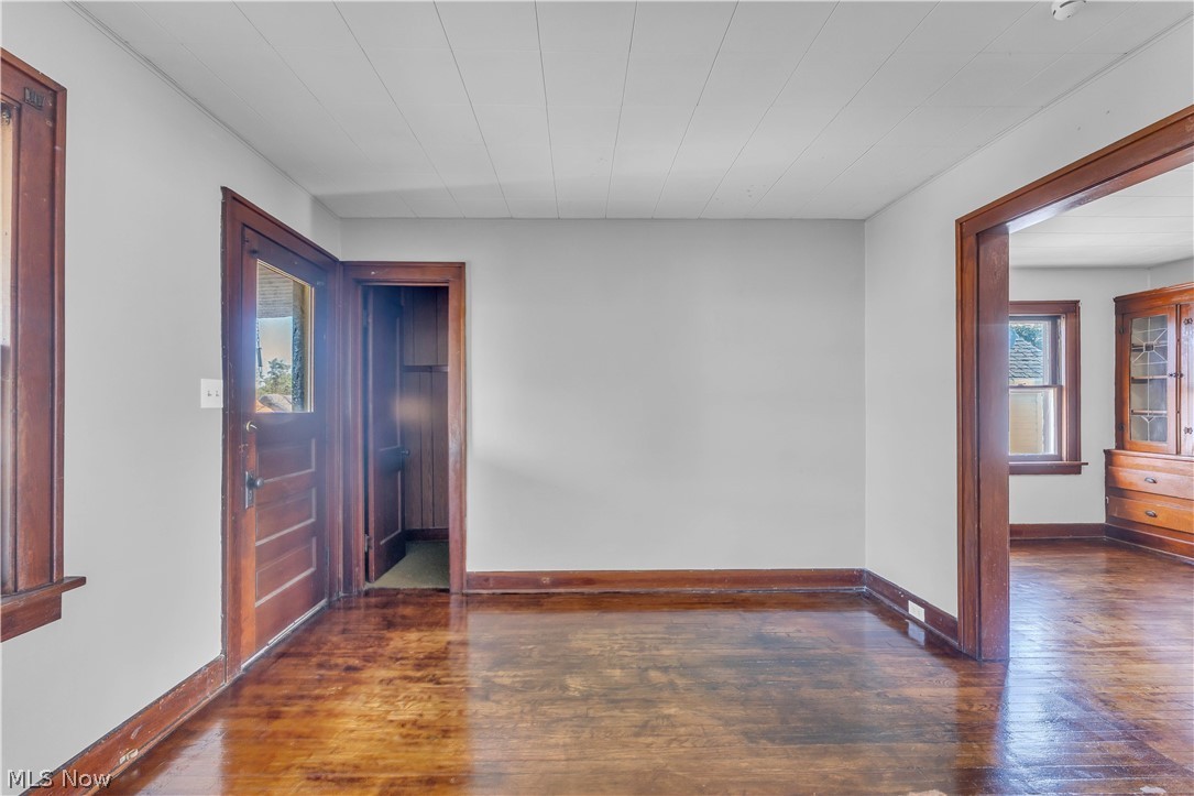 4453 W 48th St unit 2/UP – photo 3