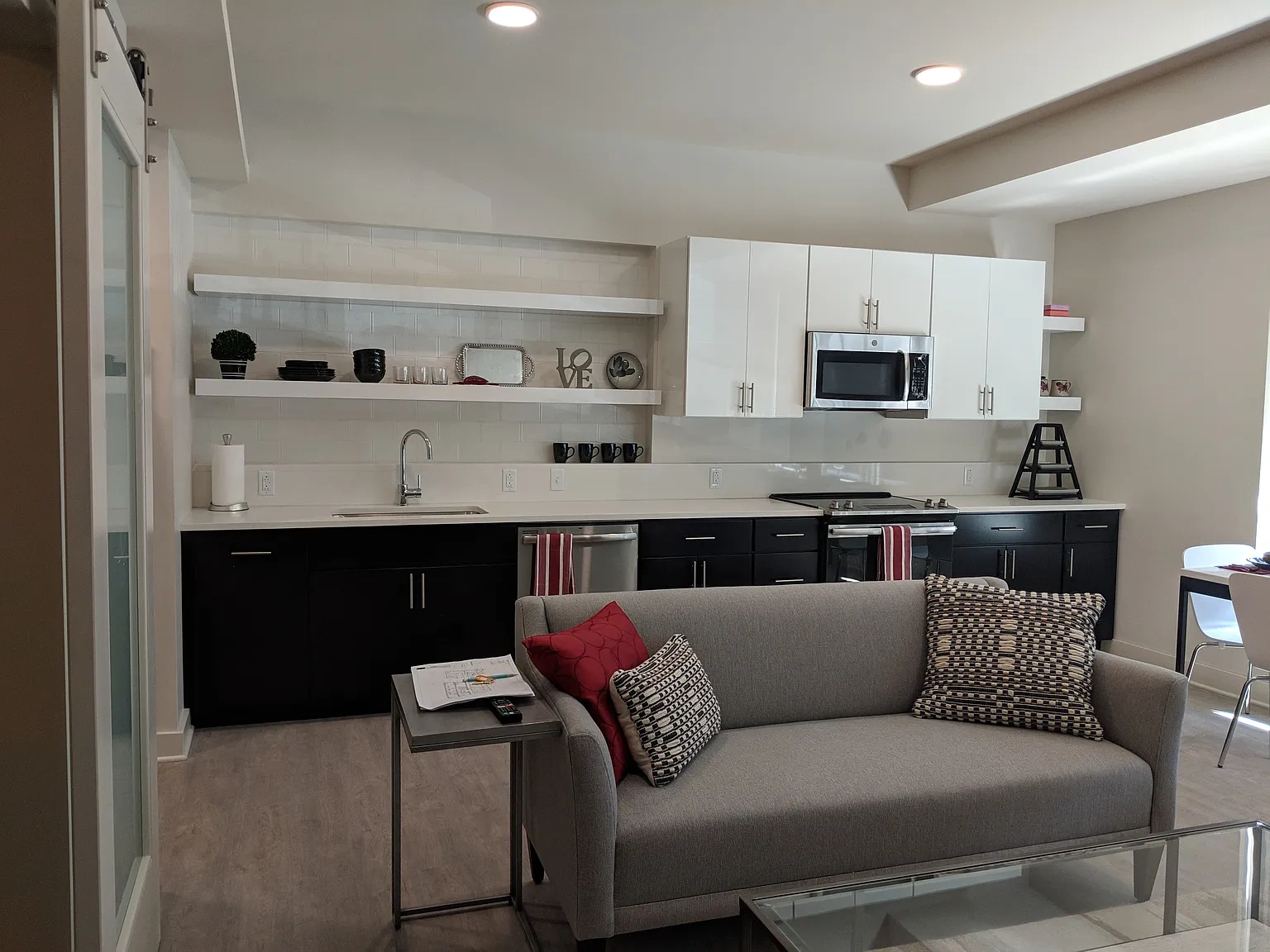 Eighth & Penn Apartments – photo 5