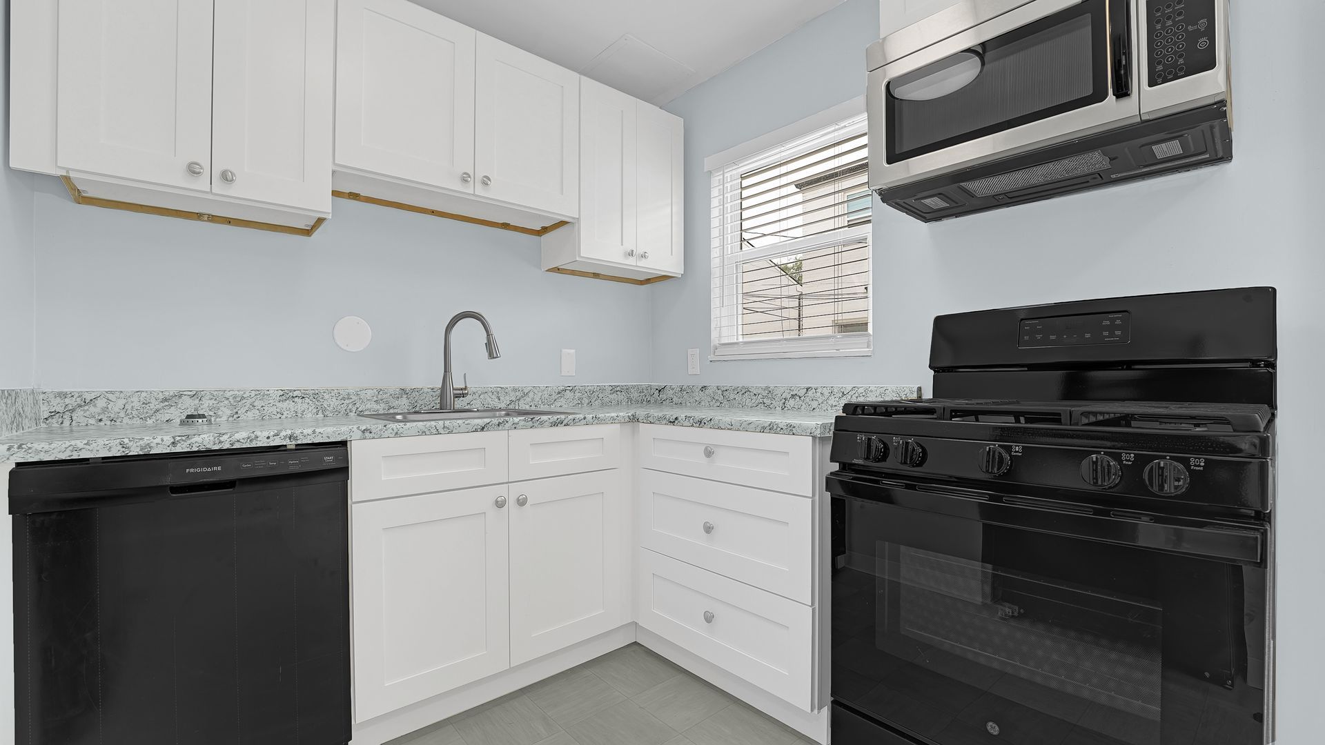 3974 Andrus Ct E – photo 1