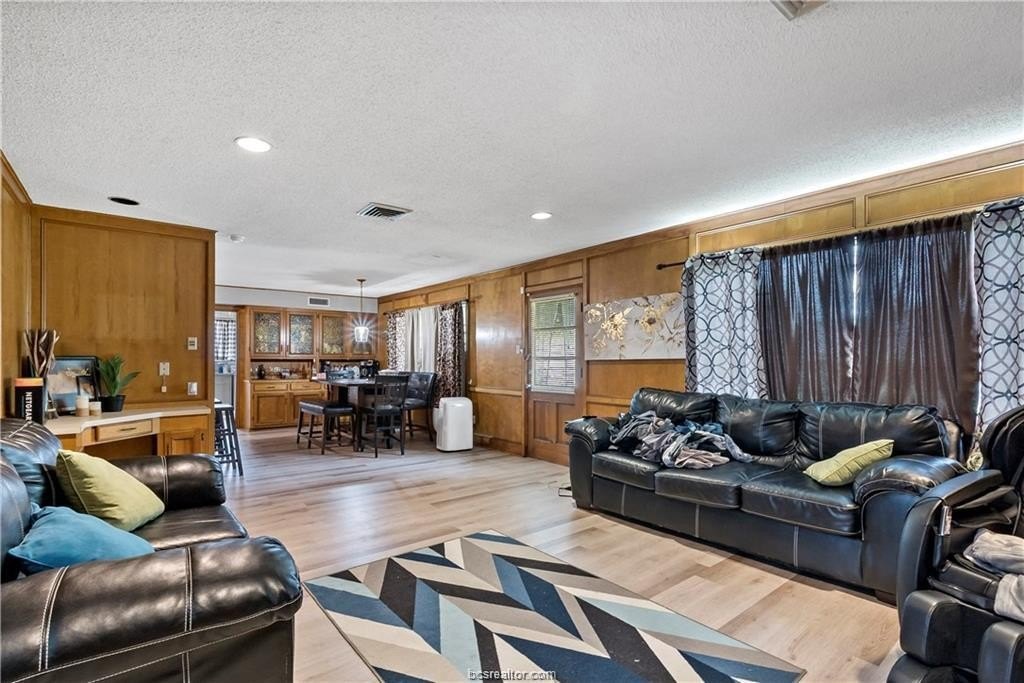 2508 Memorial Dr – photo 5