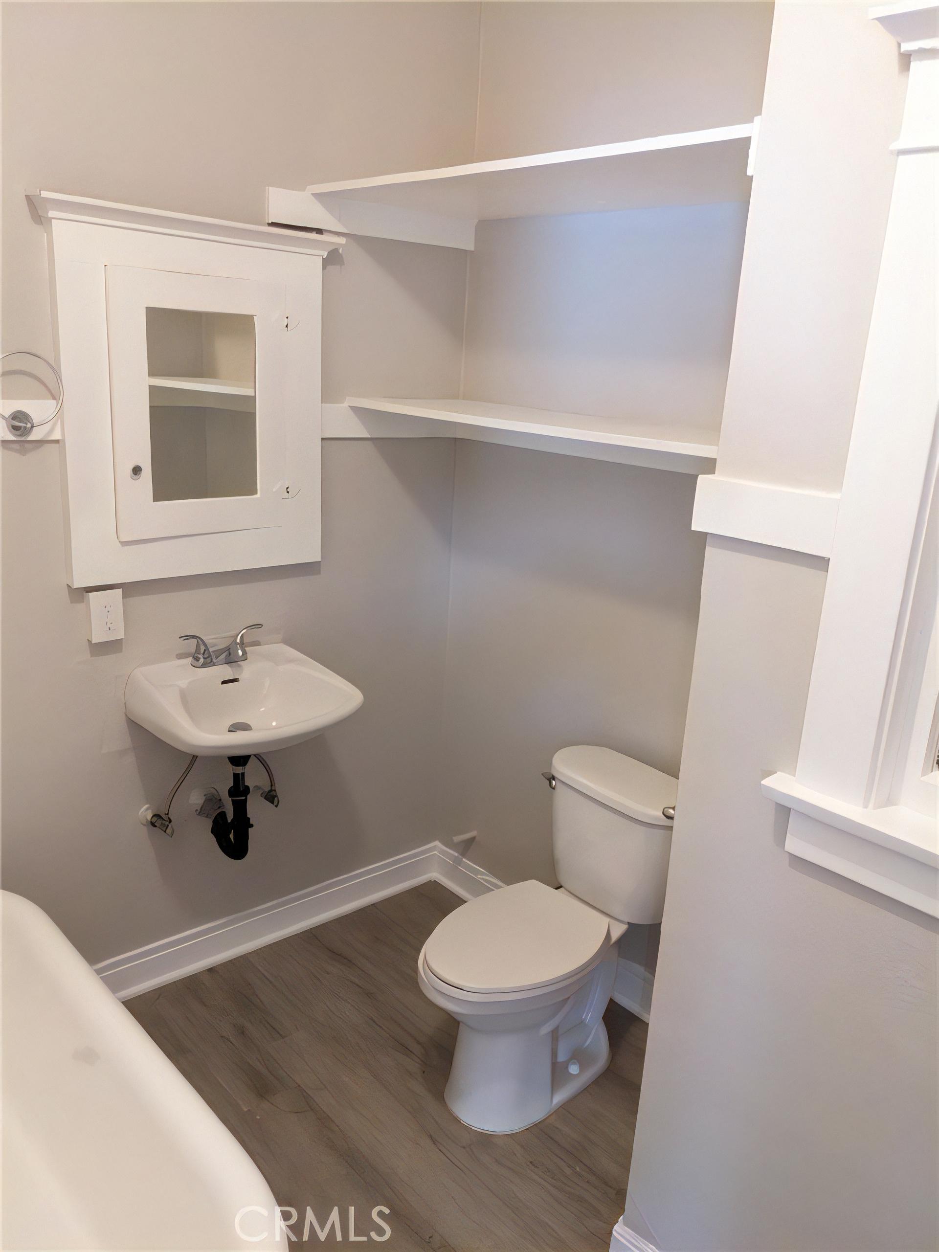 406 Linden Ave unit 11 – photo 5