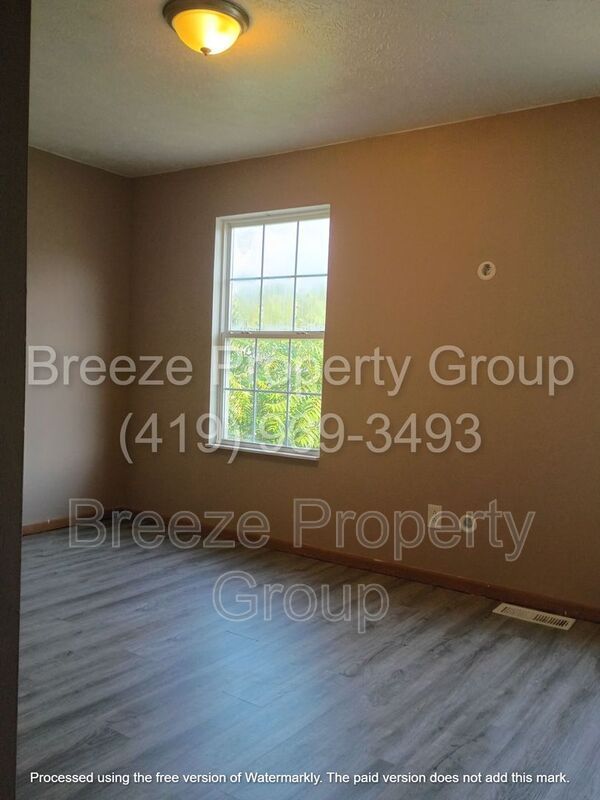2816 Benford Ln – photo 3
