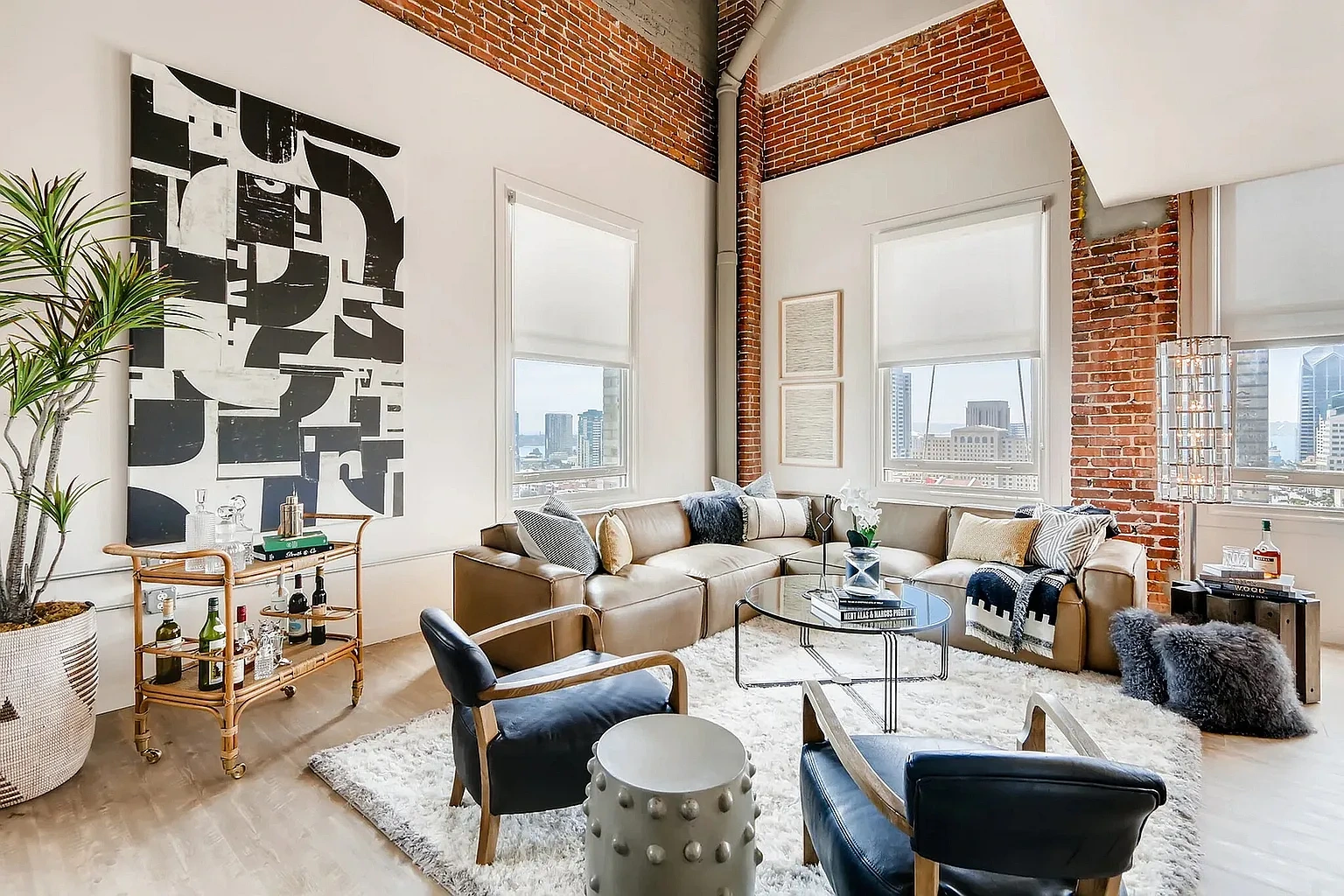 Arrive 625 Broadway – photo 3