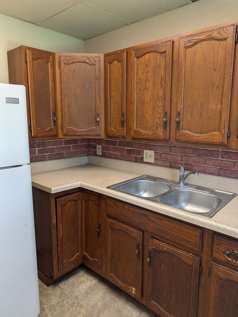 205 1/2 E Montgomery St unit C – photo 4
