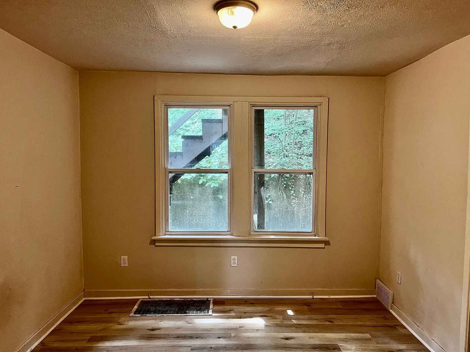 7336 Whipple Street – photo 4