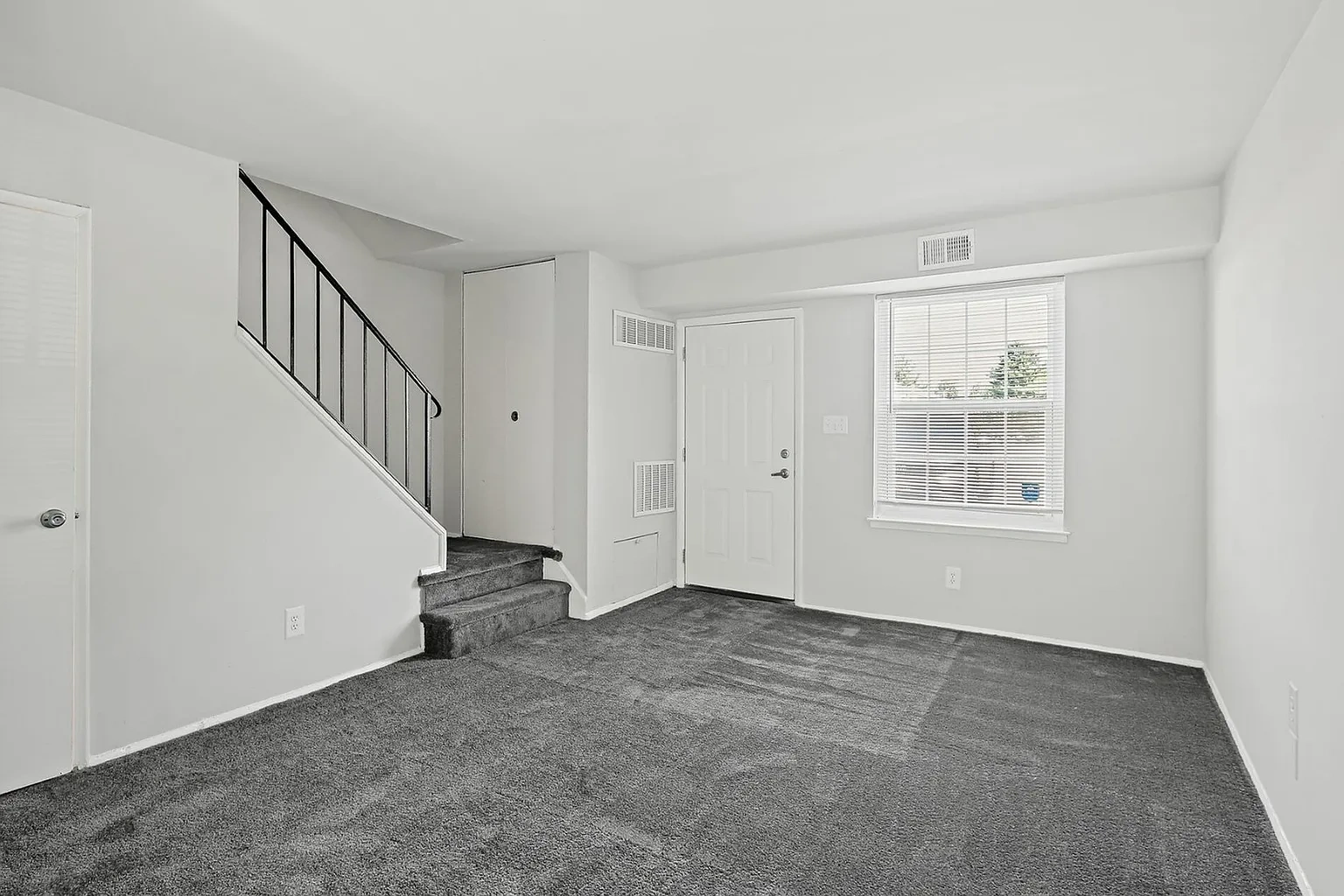 Catons Villas South Townhomes – photo 5