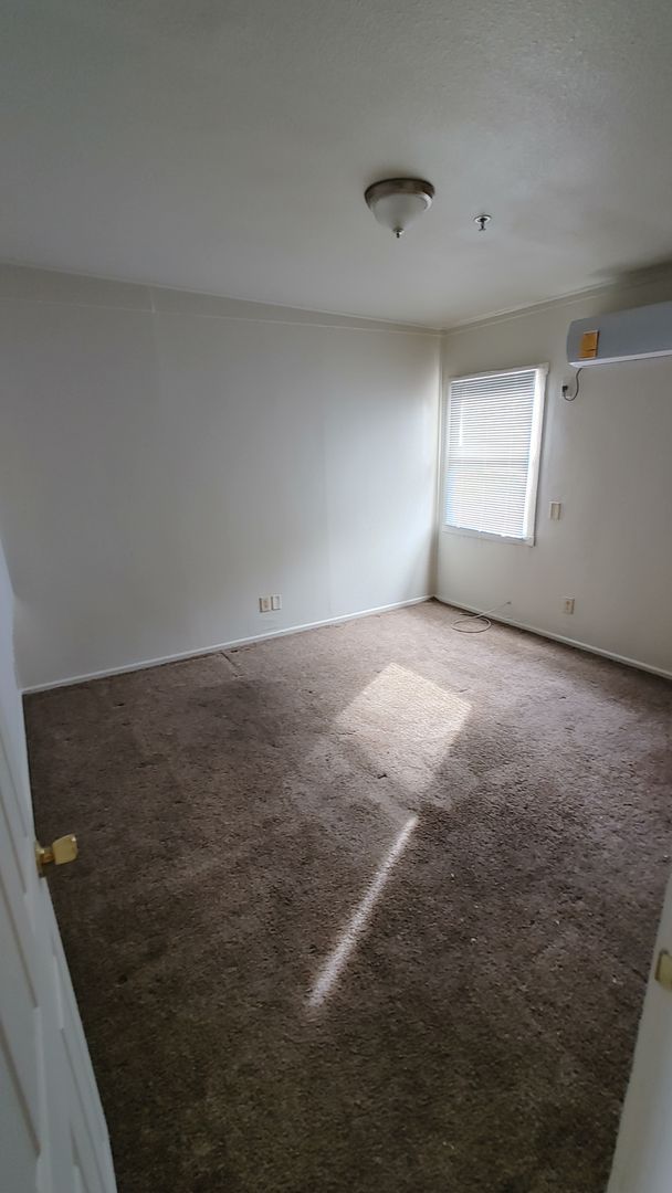 2203 S 1st Ave unit 8 – photo 4