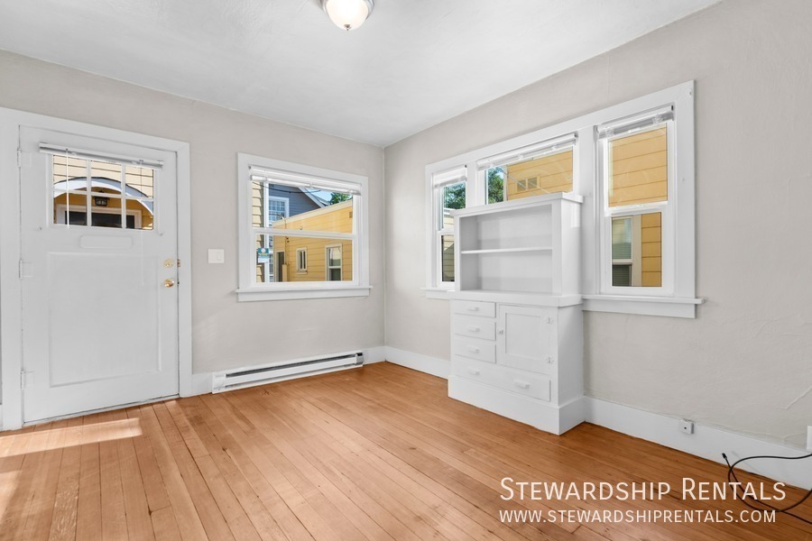 2024 Emerald St – photo 3