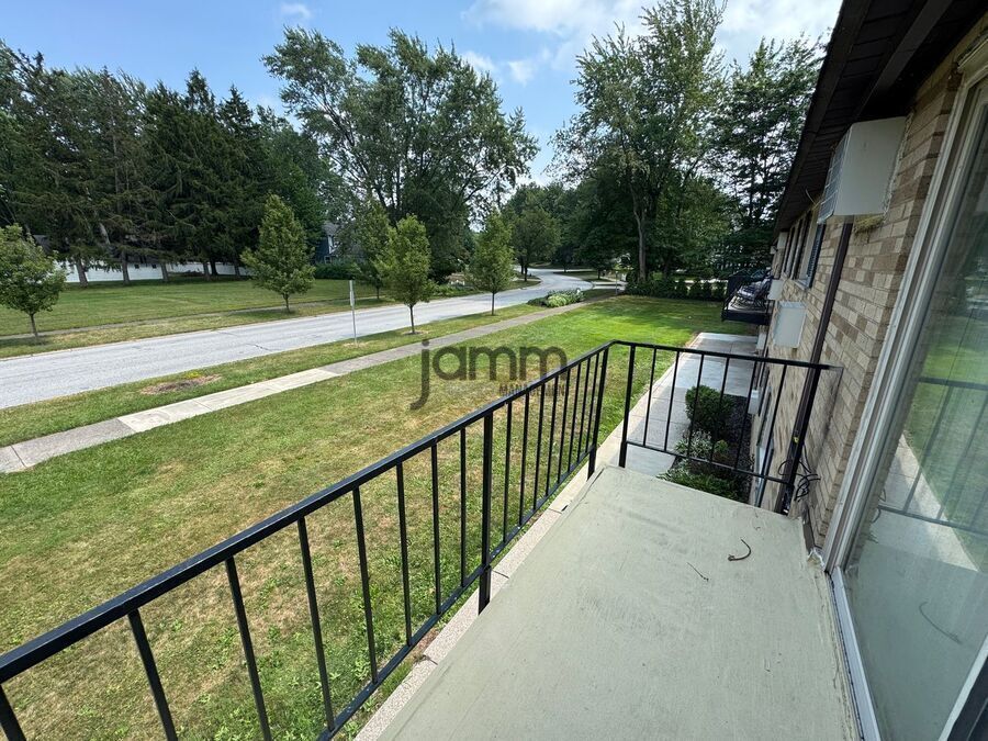 24325 Detroit Rd unit A – photo 2