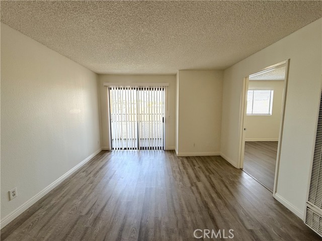 1212 Gladys Ave unit 303 – photo 4