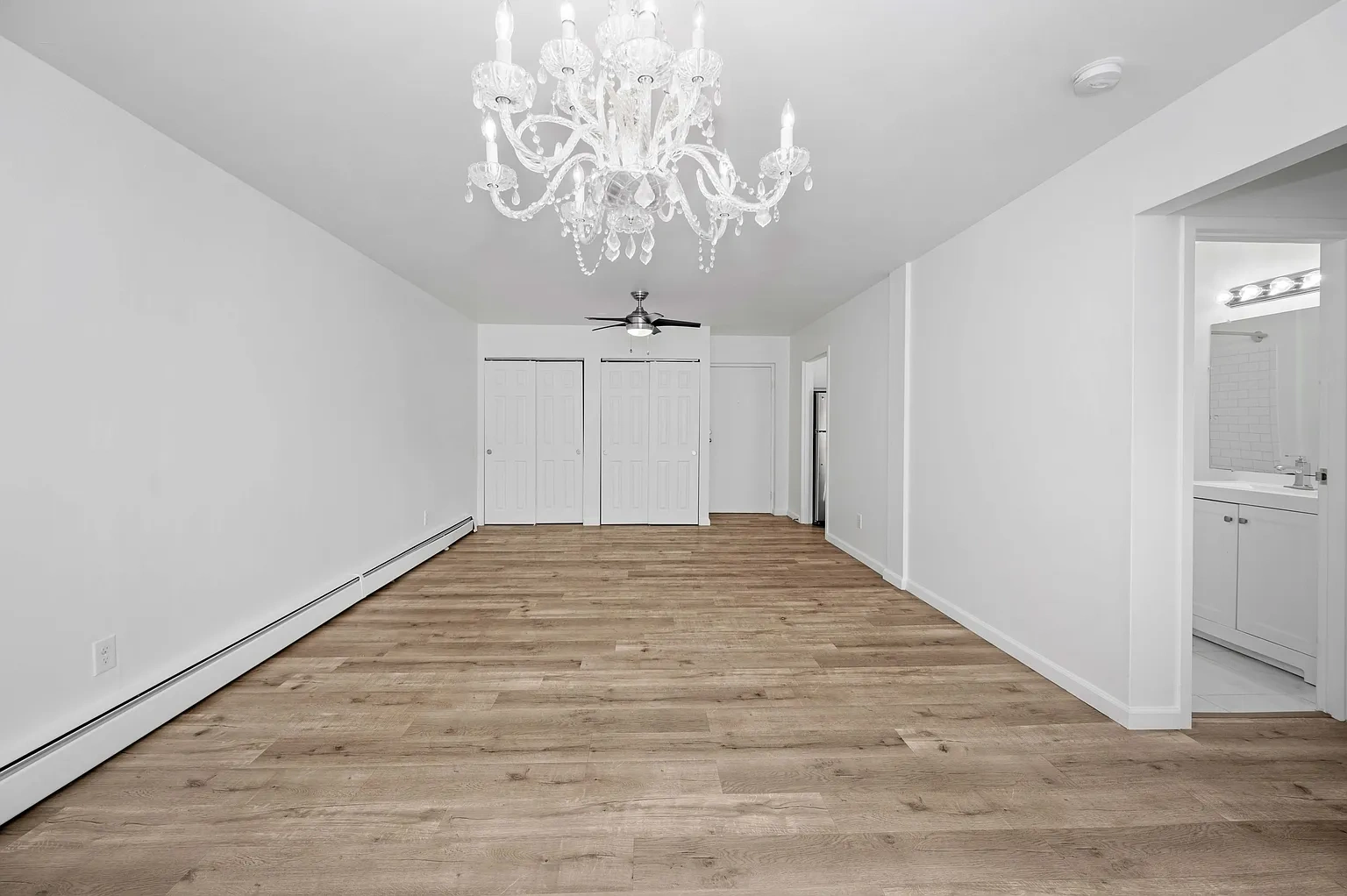 2935 Marshall Ave – photo 2