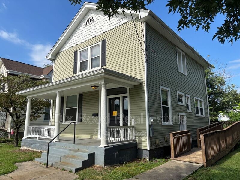 11169 Maple St – photo 3