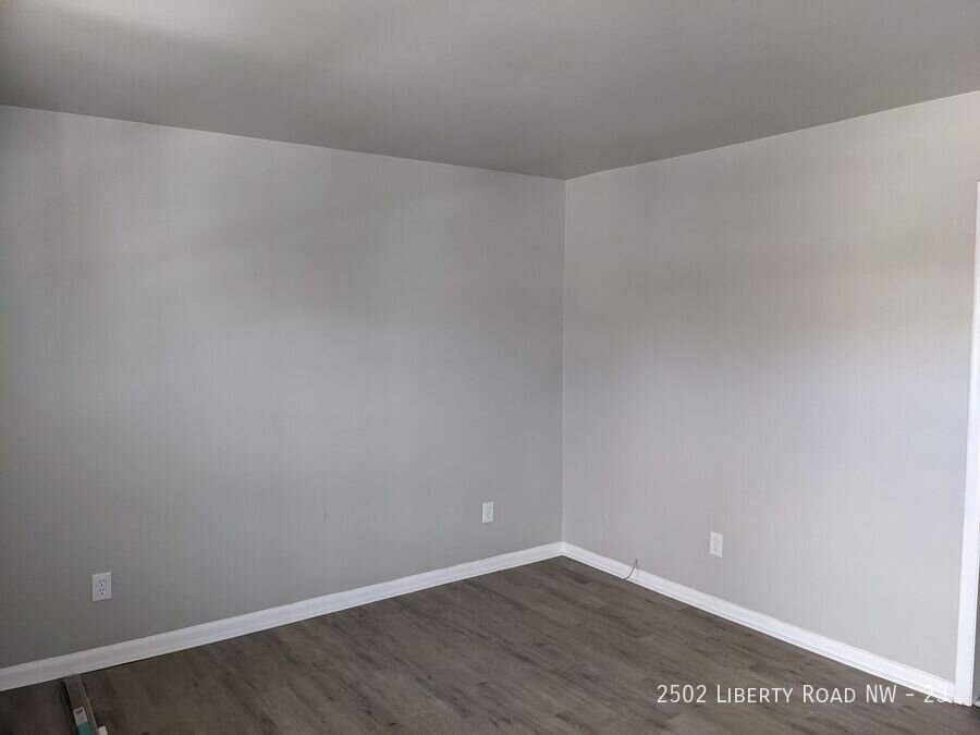 2502 Liberty Rd NW – photo 5