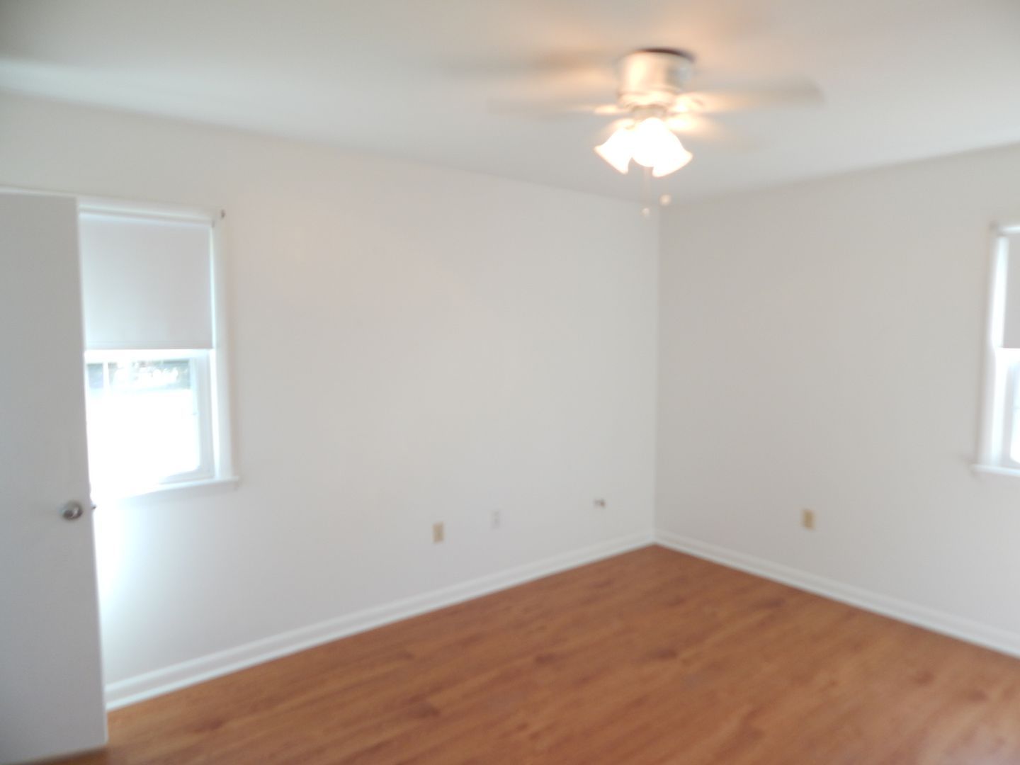 5126 Lord Tennyson Rd – photo 4