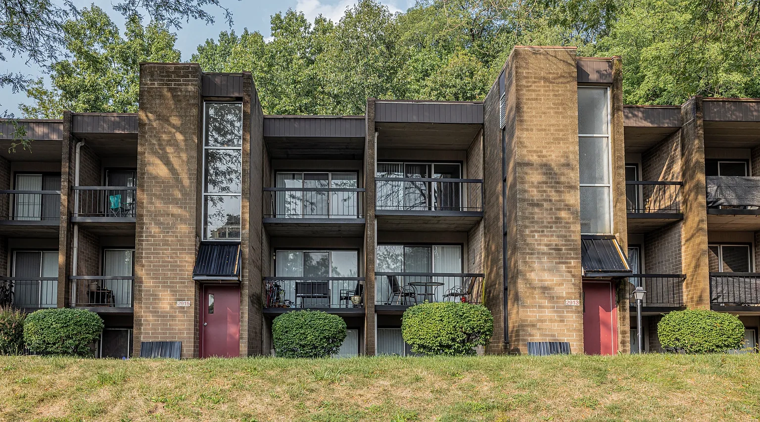 Woodside Terrace Apartments – Floor plan