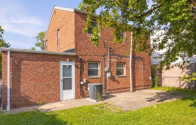 20250 Priday Ave – photo 2