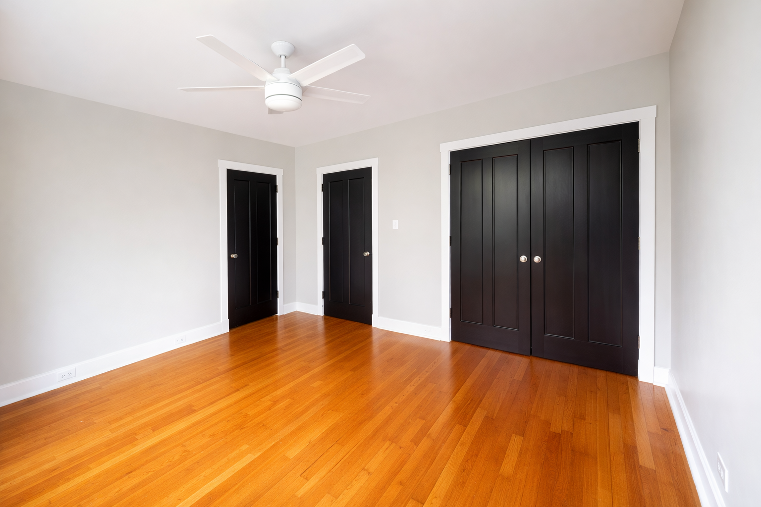 1048 East End Ave – photo 4