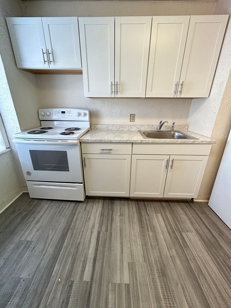 3229 Joe Hammer Sq unit 3229-8 – photo 2