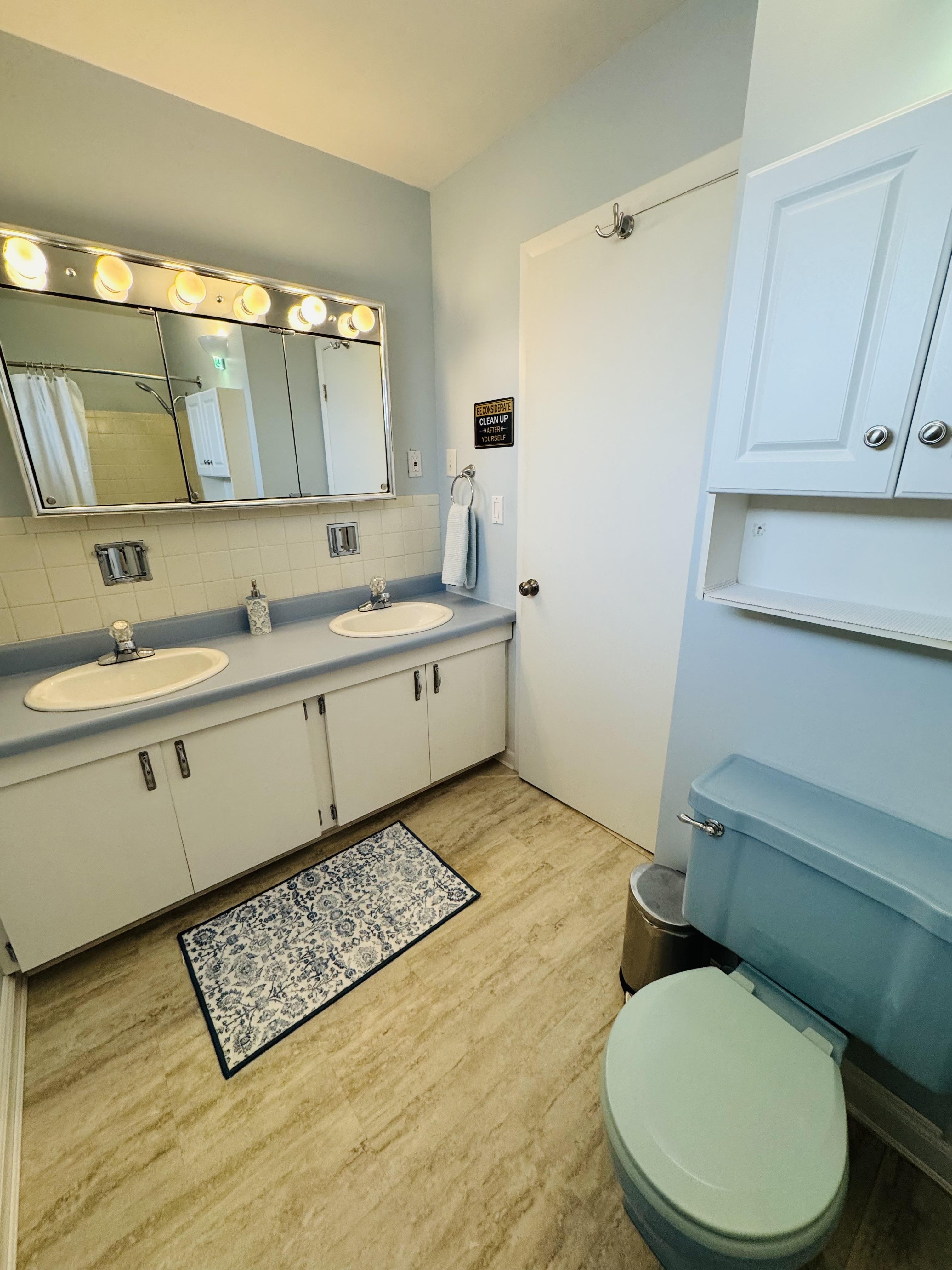 7932 Sherwood Cir N – photo 3