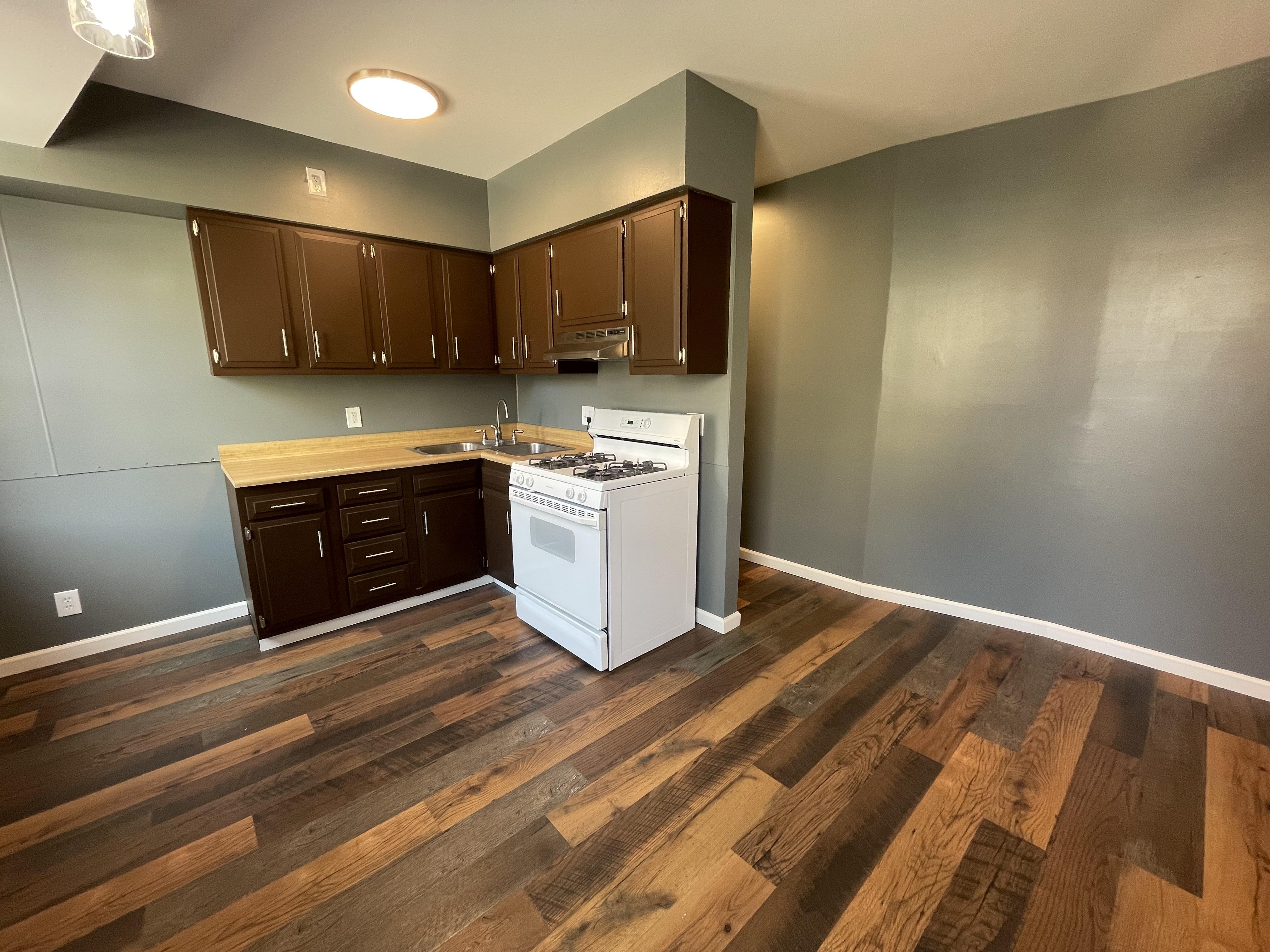 2905 Glenmore Ave unit 3 – photo 5