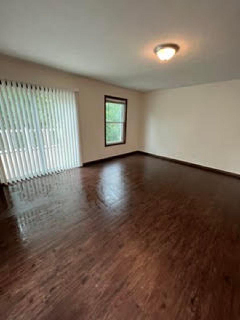 585 Birch Hill Dr unit 25 – photo 2