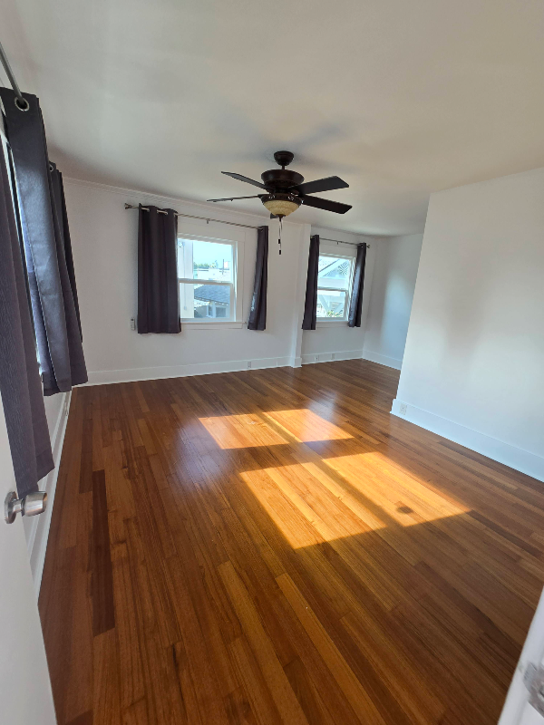 3227 E Broadway unit 3227 – photo 1
