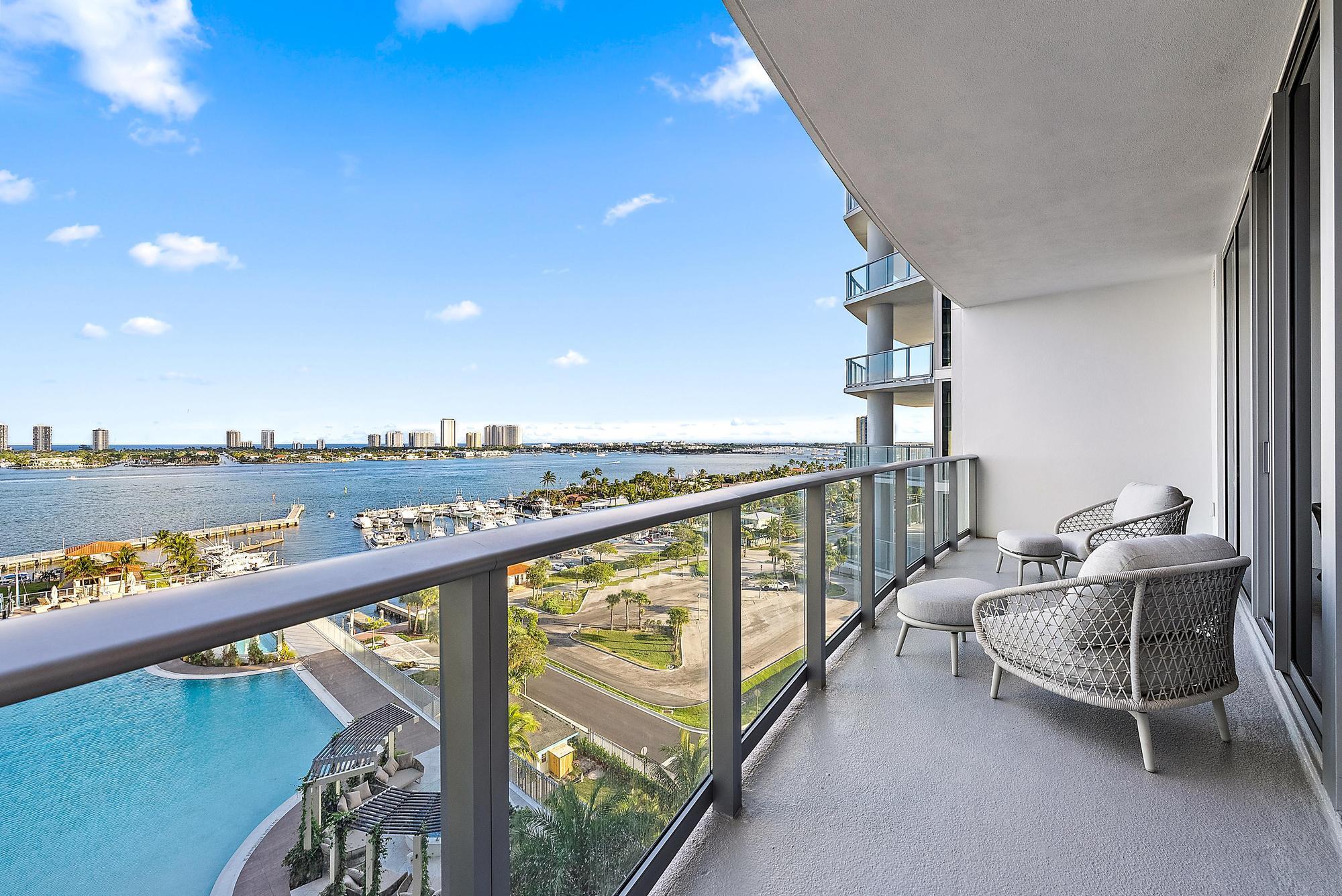 220 Lake Shore Dr unit 1008 – photo 3
