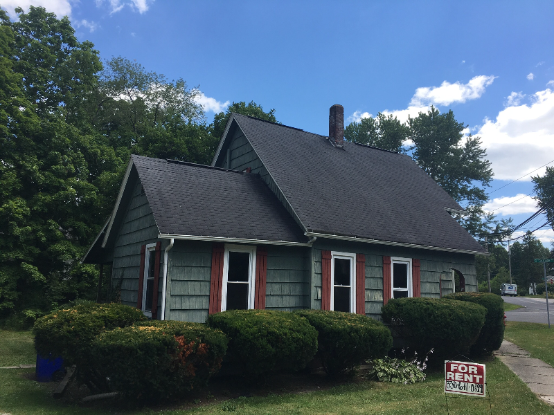 527 Carthage Ave – photo 1