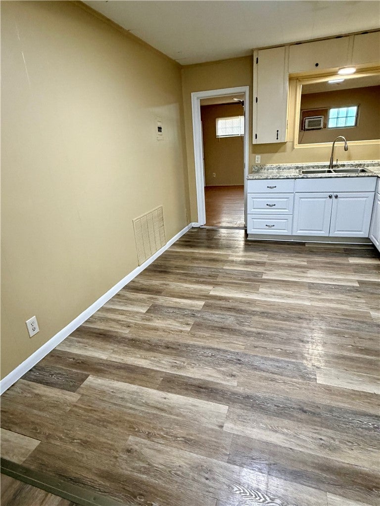 1222 Stratton Dr – photo 3