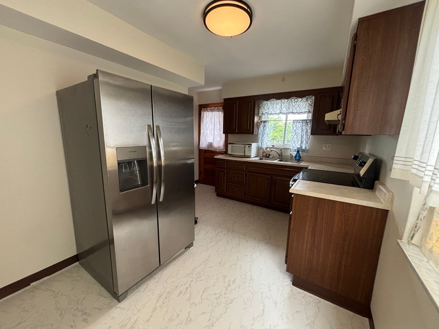 1295 Morrow Rd – photo 2