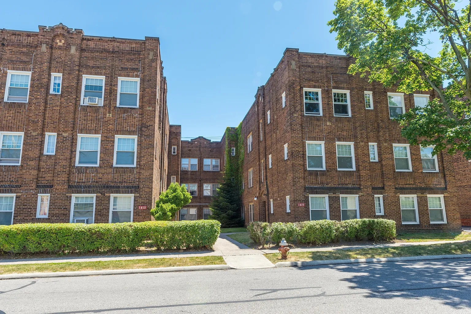 AIY Classic Collection – West 101 bldg