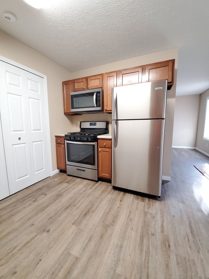 2507 Zircon St NE unit 2507 – photo 5