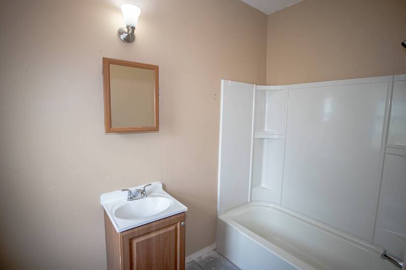 6913 Clement Ave – photo 4