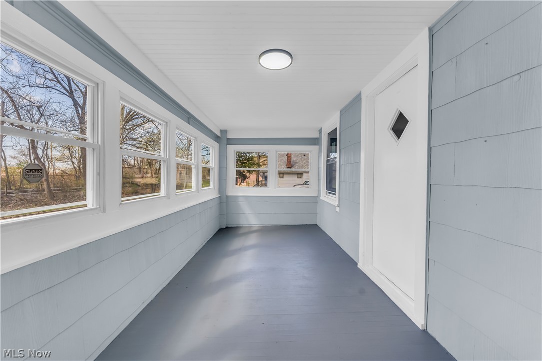 1401 E 219th St – photo 3