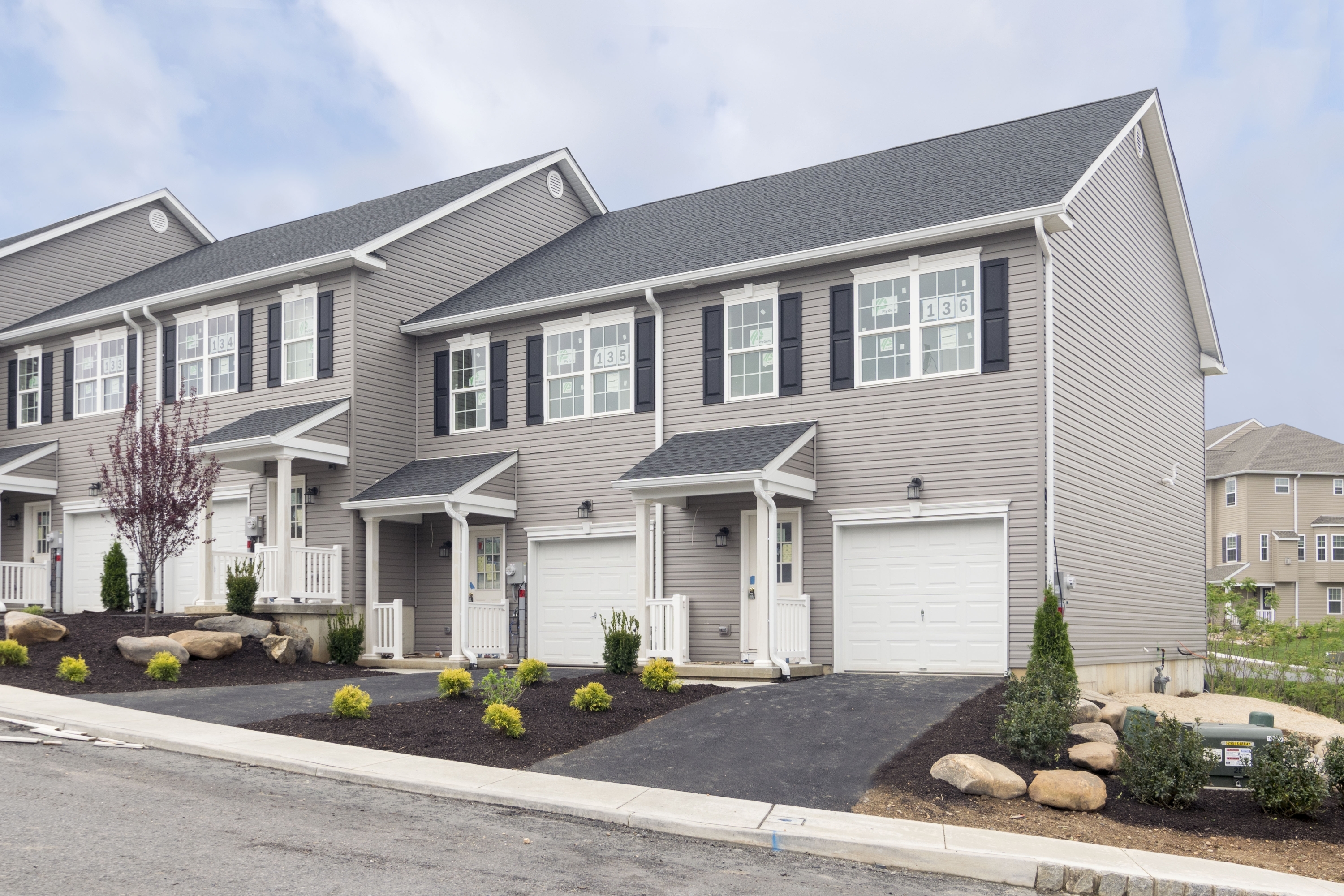 2033 Arey Ln – photo 3