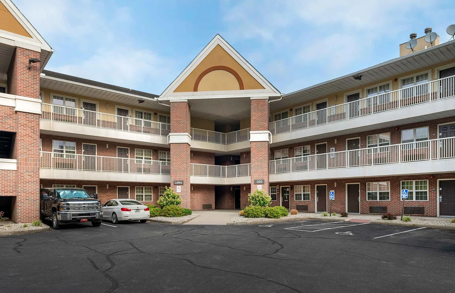 Cincinnati - Springdale - I-275 – photo 2