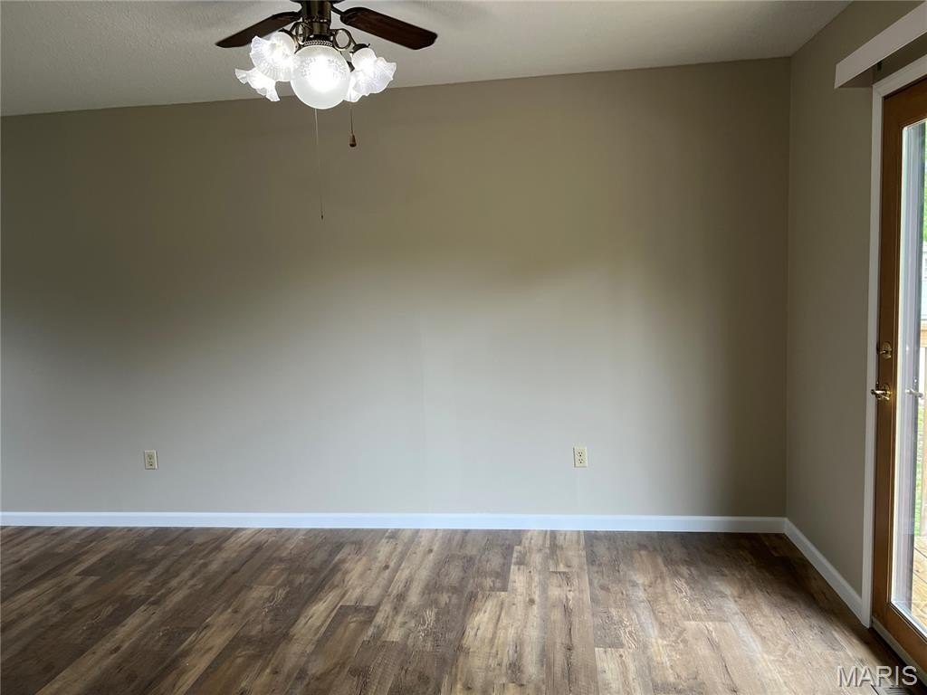 3211 College Ave – photo 3