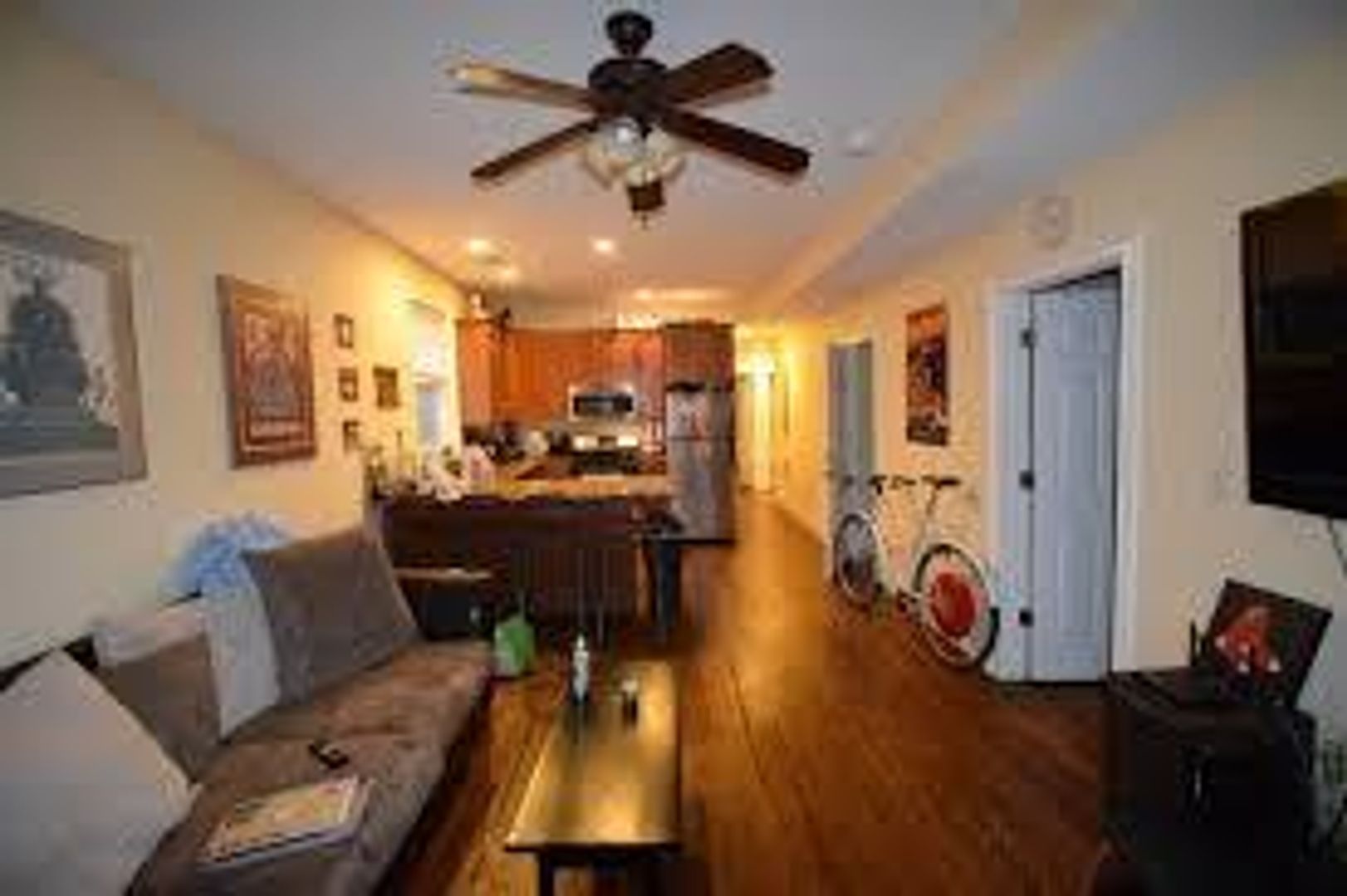 735 Parker St – photo 1