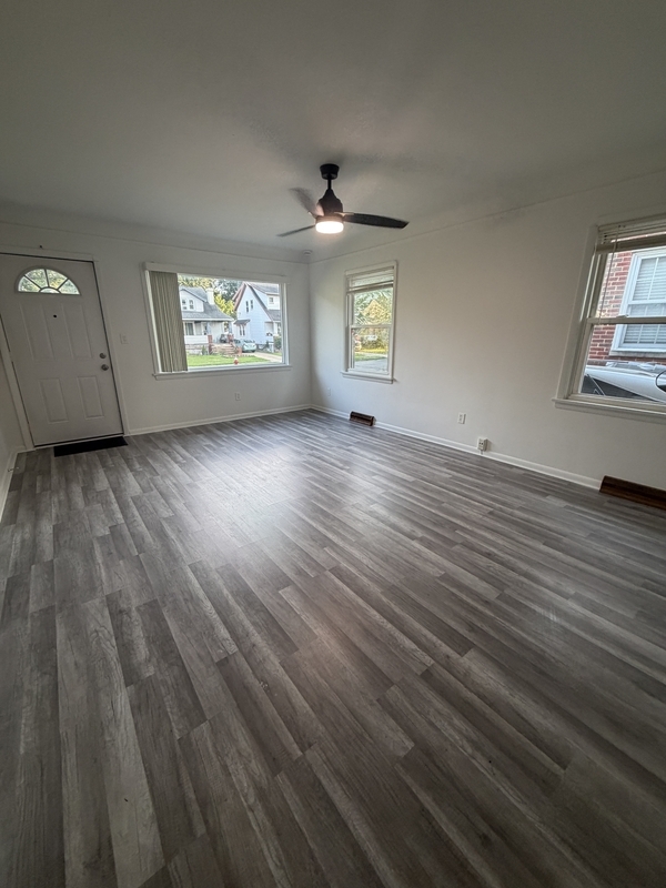 6706 Gilbert Ave – photo 2