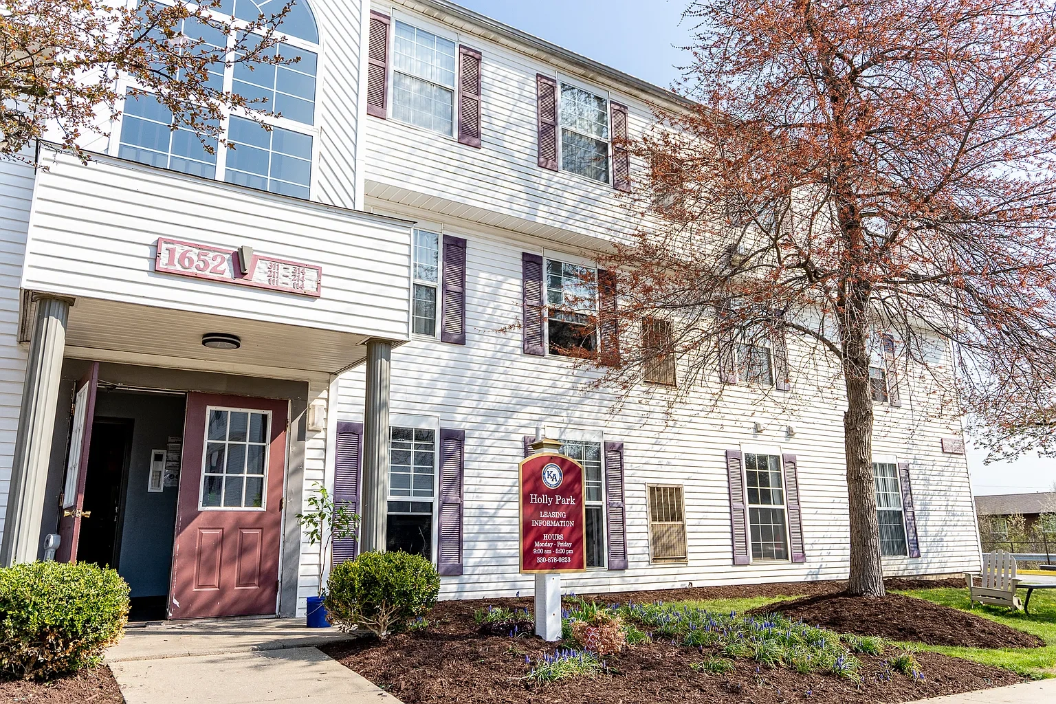 Holly Park Apartments – photo 2