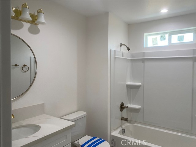 223 7th St – photo 5