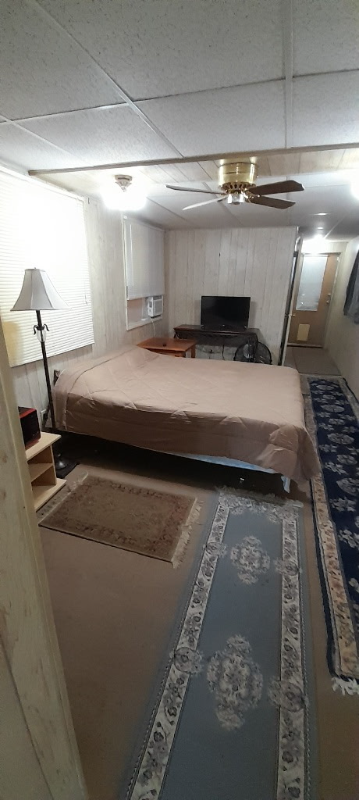 2063 S Coyote Ave unit #B – photo 2