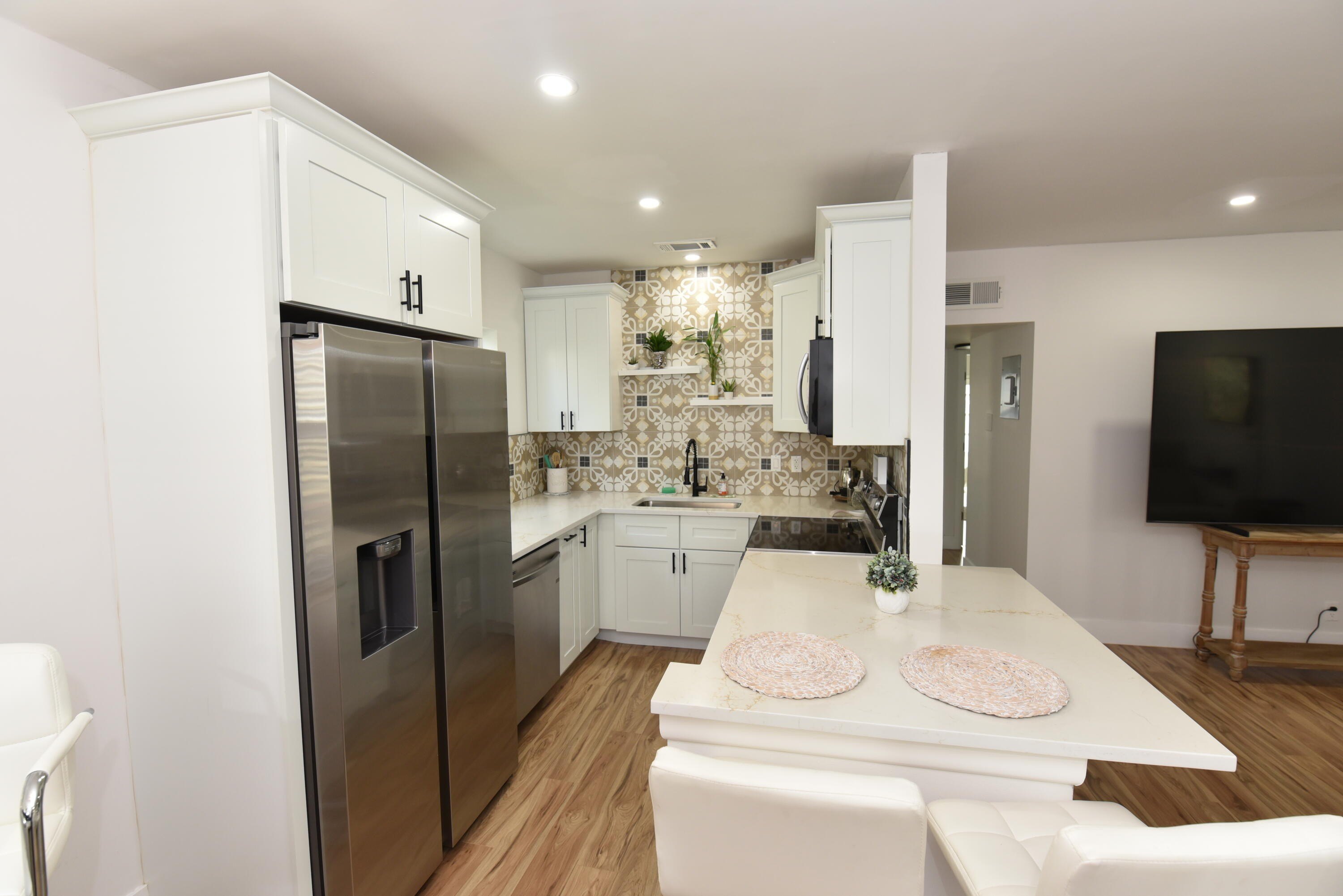 112 Salisbury E – photo 4