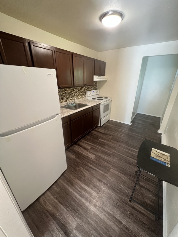 2301 Barton Ave unit 1 – photo 4